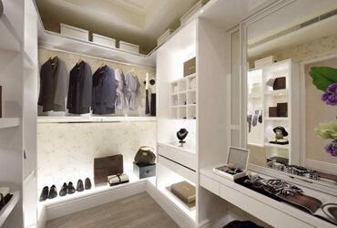 对于普通消费者怎样鉴定木门的好坏？